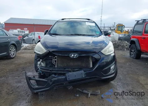 2014 Hyundai Tucson Walking Dead Edition z USA, uszkodzony, nr VIN KM8JUCAG3EU941671